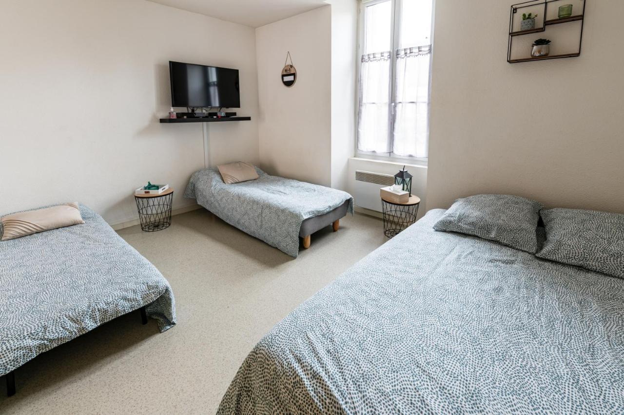 Studio Centre Ville Avec Parking Prive Cholet Ngoại thất bức ảnh